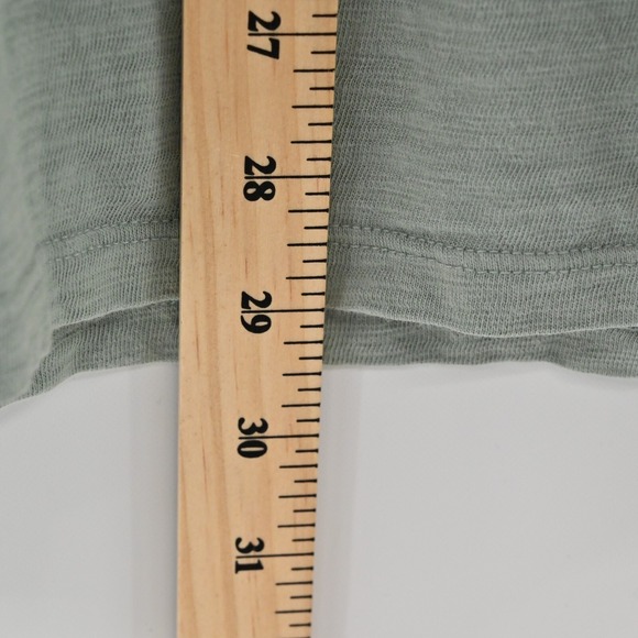 VINCE V Neck Tee Shirt Mens XL Sage Green Cotton Short Sleeve Basic Athleisure - Picture 4 of 11